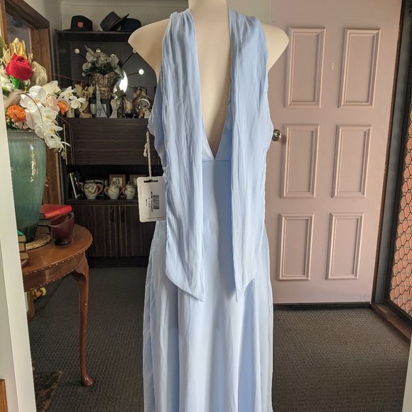 NWT SCARF NECK BACKLESS DRESS  SIZE 10 - Picture 4 of 12